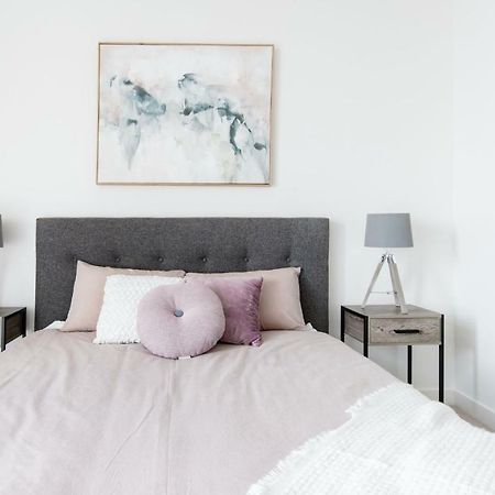 2 Bedrooms Apartment 동커스터 외부 사진