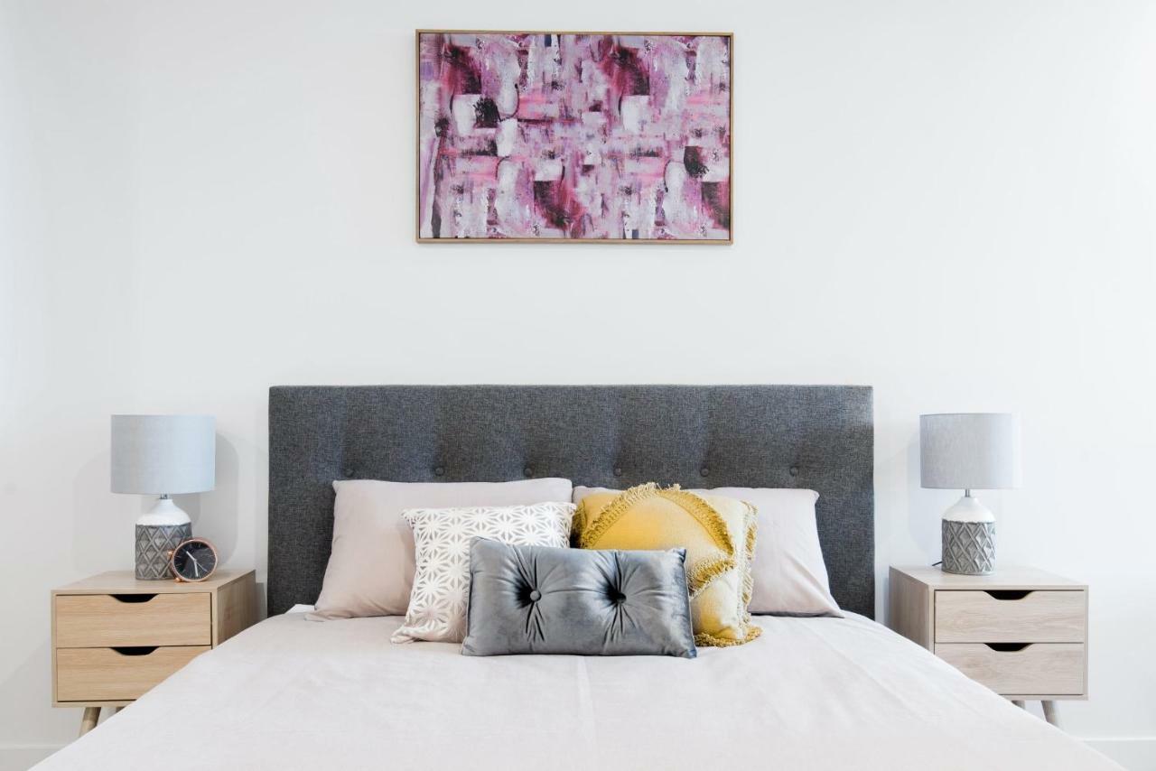 2 Bedrooms Apartment 동커스터 외부 사진